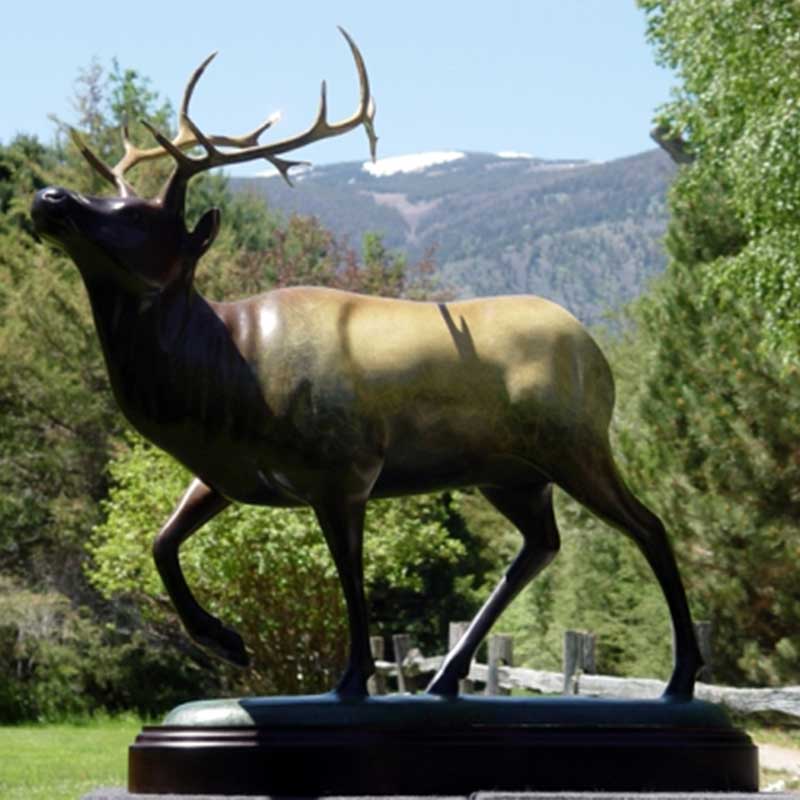 Bronze Elk Statue, Mountain Majesty