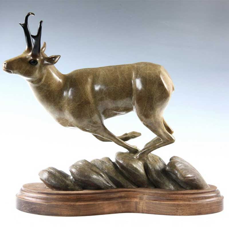 Pronghorn Sculpture - Ridge Runner